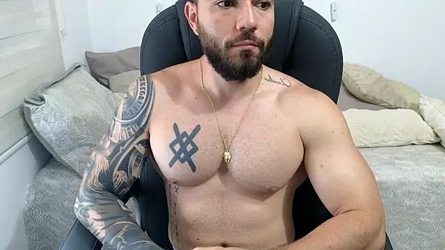 Show modela Isaac_Carter na web-kameri