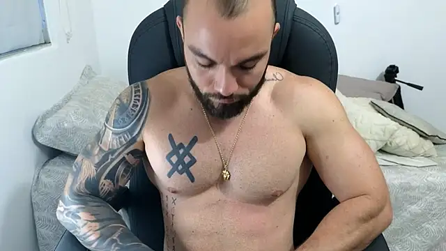 Вебкам-шоу Isaac_Carter