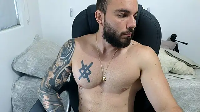 Вебкам-шоу Isaac_Carter