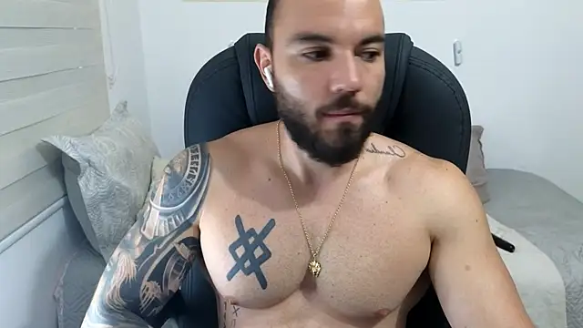 Вебкам-шоу Isaac_Carter