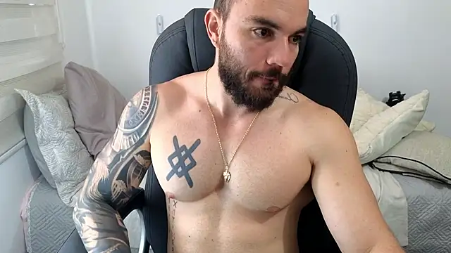 Вебкам-шоу Isaac_Carter