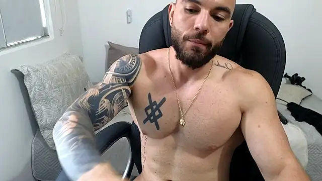 Вебкам-шоу Isaac_Carter