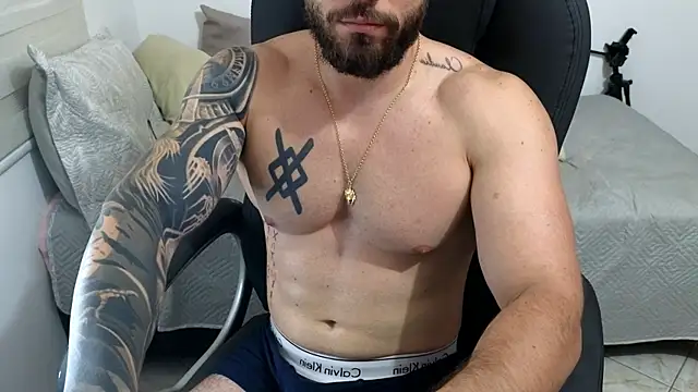 عرض كام Isaac_Carter