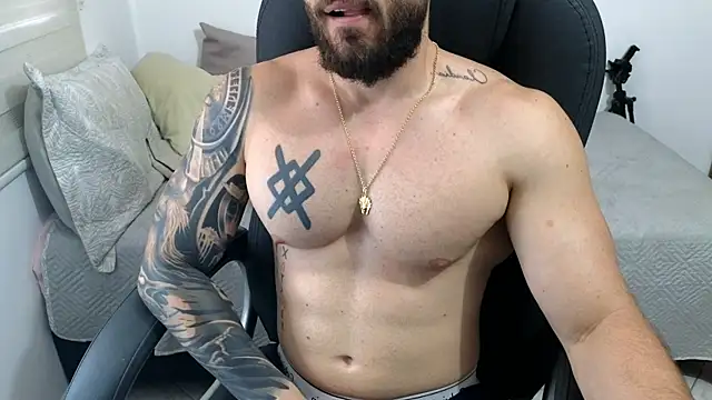 عرض كام Isaac_Carter