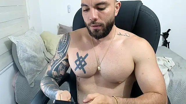 Isaac_Carter Pertunjukan Webcam