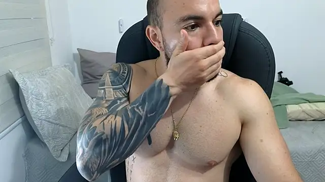 Show de Isaac_Carter na webcam
