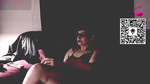 AnoukCavin's Live XXX Chat