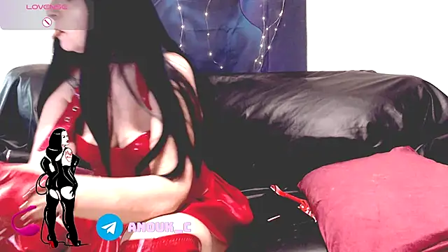 AnoukCavin Webcamshow
