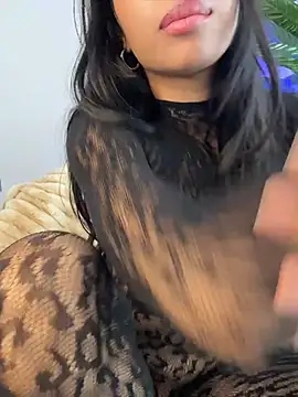 _Emily_Thompson_ Live XXX-Chat