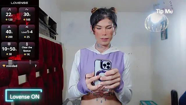 ana_tsxxx Webcam-Show