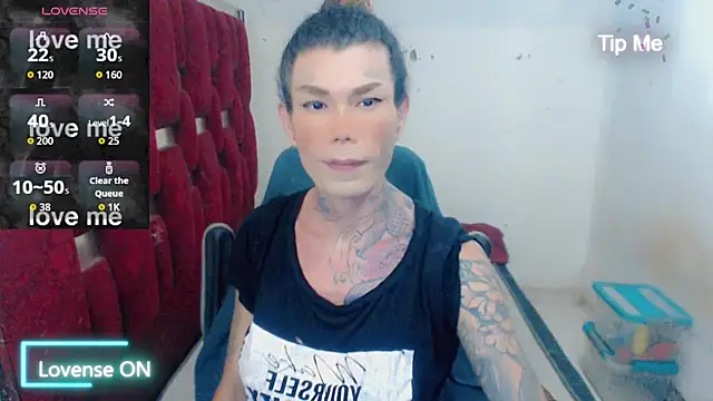 ana_tsxxx Show in webcam