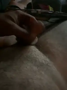 yRoyceCHallu Show in webcam