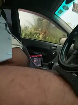 โชว์เว็บแคมของ Uber-driver-dam