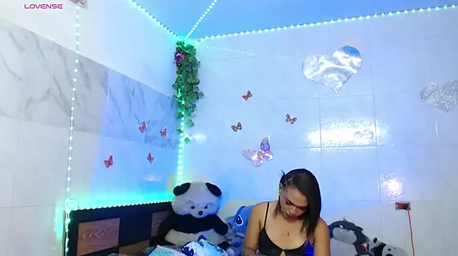 KimberlyXtreme Adlı Modelin Web Kamerası Şovu
