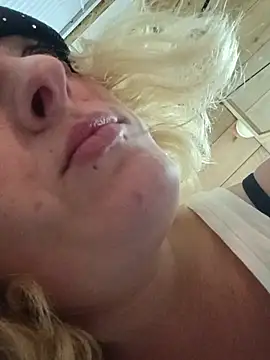 Show Webcam de KITTYBOOBOOFUXX