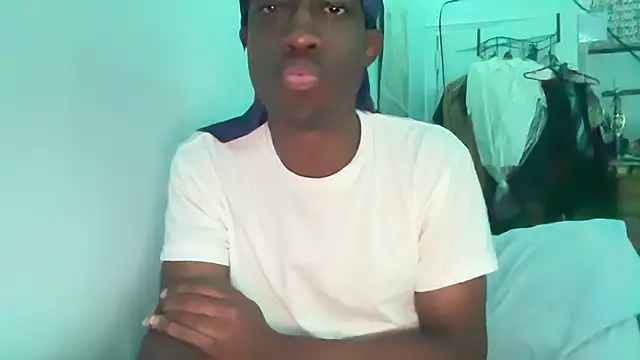 jay_secxret Show in webcam