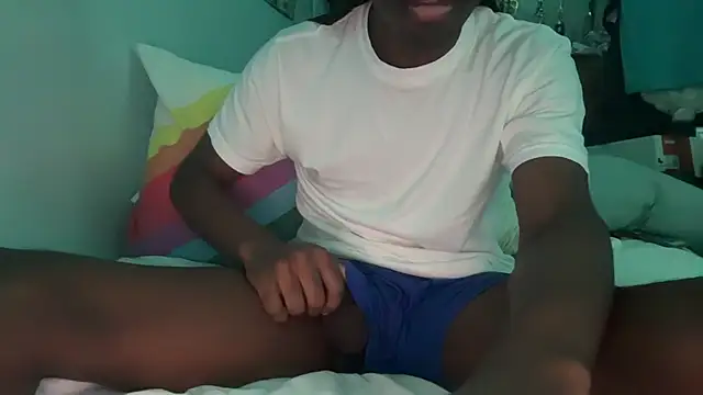 jay_secxret Show in webcam