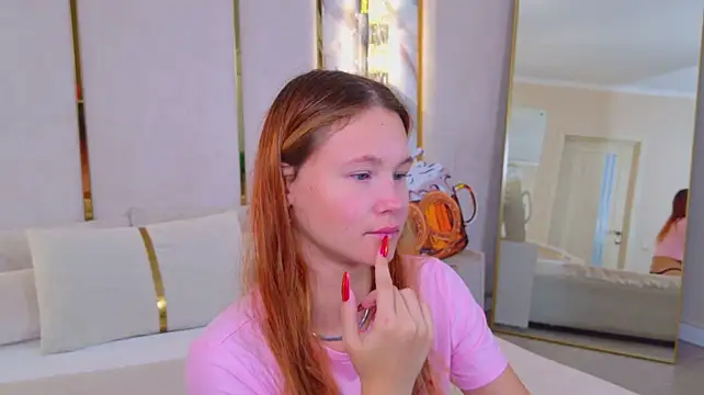 AmeliRoyse XXX чат на живо