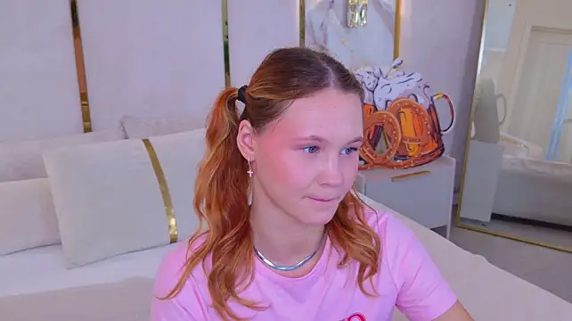 AmeliRoyse Adlı Modelin Canlı XXX Sohbeti