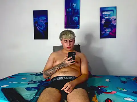 CrissConor's Live XXX Chat