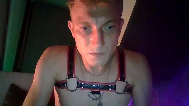MaxPovelXL Webcam Show