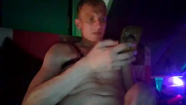 MaxPovelXL Webcam Show