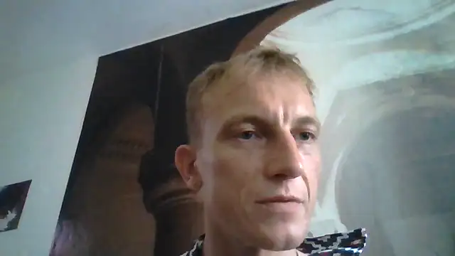 MaxPovelXL Webcam show