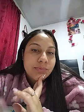 esmeralda_jadeesのライブXXXチャット