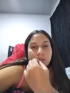 esmeralda_jadees' Live XXX Chat