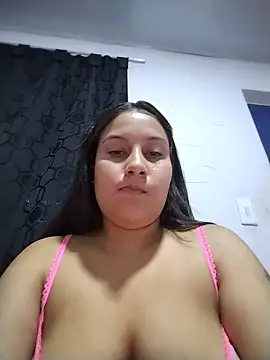 esmeralda_jadees' Live XXX Chat