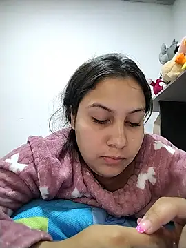 Chat XXX ao vivo de esmeralda_jadees