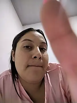 esmeralda_jadees élő XXX-chatje