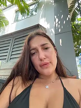 AleksandraRich Show in webcam