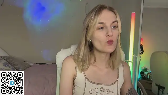 _Vikky_Moon_ 라이브 XXX 채팅