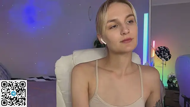 Czat XXX na żywo – _Vikky_Moon_