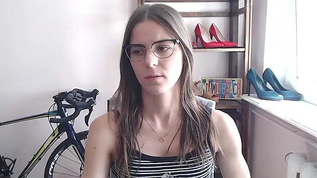 Chatroom XXX en direct de love_megi