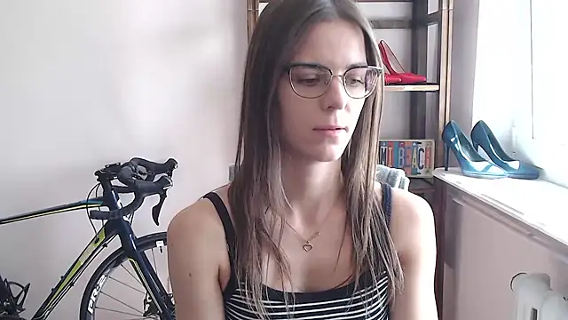 love_megi Chat XXX in diretta