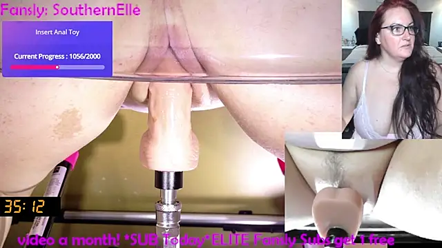 SouthernElle1 Show Webcam