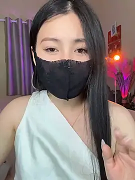 -LaZy-のライブチャットルーム