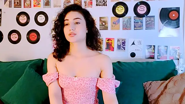 Maya_Rogerss' Live XXX Chat