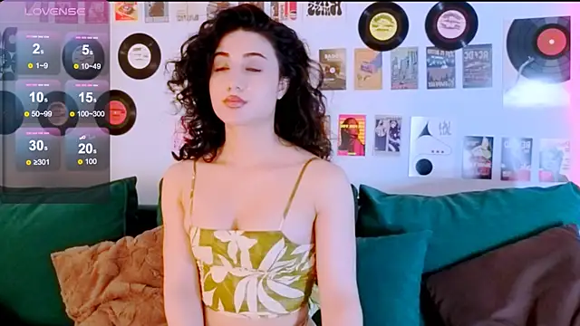 Maya_Rogerss' Live XXX Chat