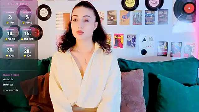 Maya_Rogerss' Live XXX Chat