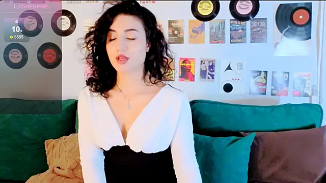 عرض كام Maya_Rogerss