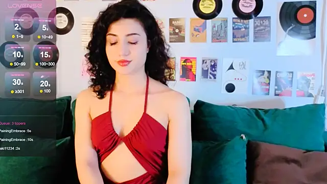 Maya_Rogerss' Live XXX Chat