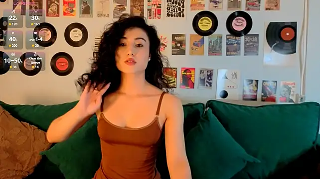 Maya_Rogerss 即時 XXX 聊天