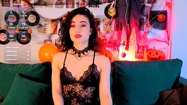 Chat +18 de Maya_Rogerss ao vivo