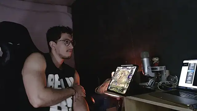 chicoinhibido – webcam-show