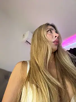 Вебкам-шоу iam_sofia__