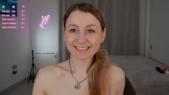__Milana____ – Live XXX-chat