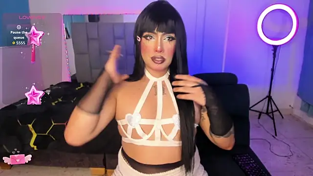 Sophie_whitexxx: διαδικτυακό σόου στην κάμερα
